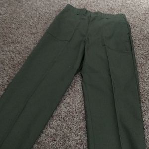 32x31 Men's poly/cotton  utility trousers..